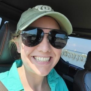 Meet your Posher, Cheri